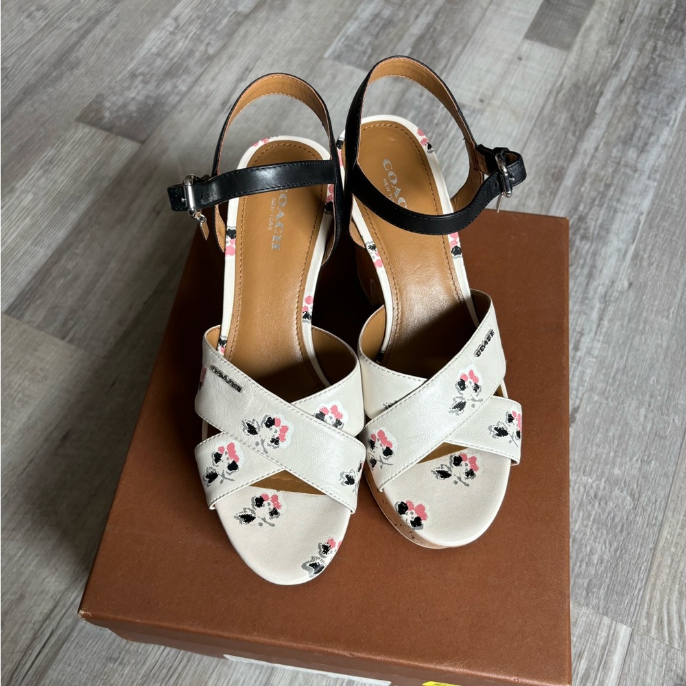 Coach Wedges - Picture 2 of 7